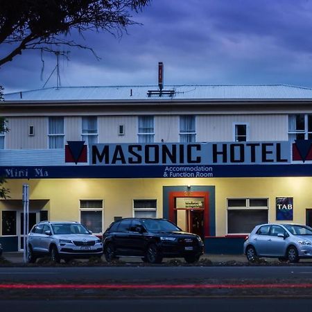 Masonic Hotel بالميرستون نورث المظهر الخارجي الصورة